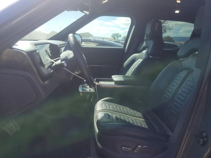 2022 RIVIAN R1T LAUNCH EDITION 7