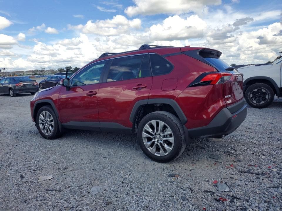 2025 TOYOTA RAV4 XLE PREMIUM 2
