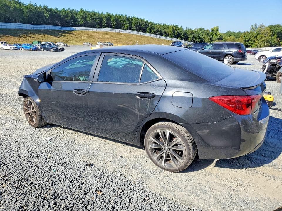 2019 TOYOTA COROLLA SE 2