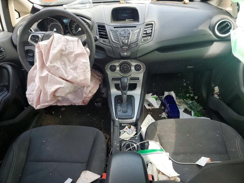 2017 FORD FIESTA SE 8