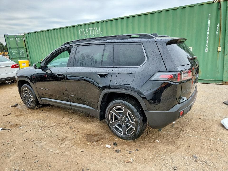 2026 JEEP CHEROKEE LAREDO 2