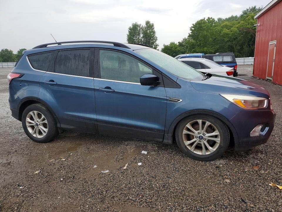 2018 FORD ESCAPE SE 4