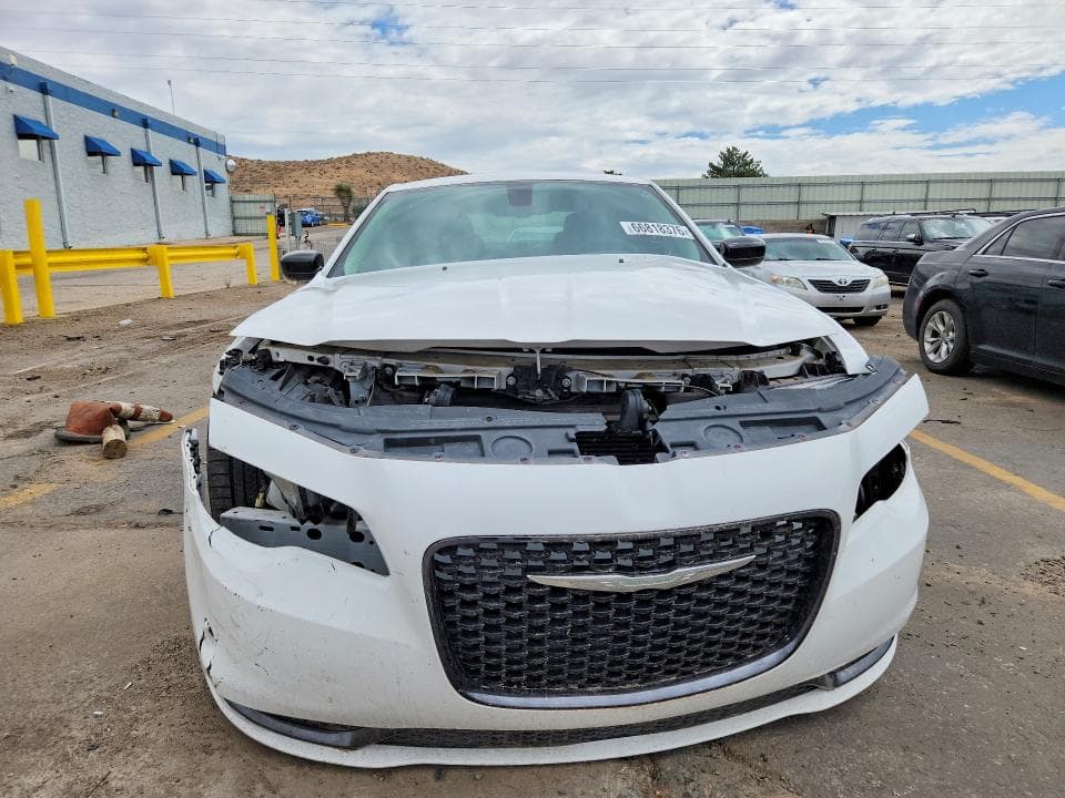 2019 CHRYSLER 300 TOURING 6