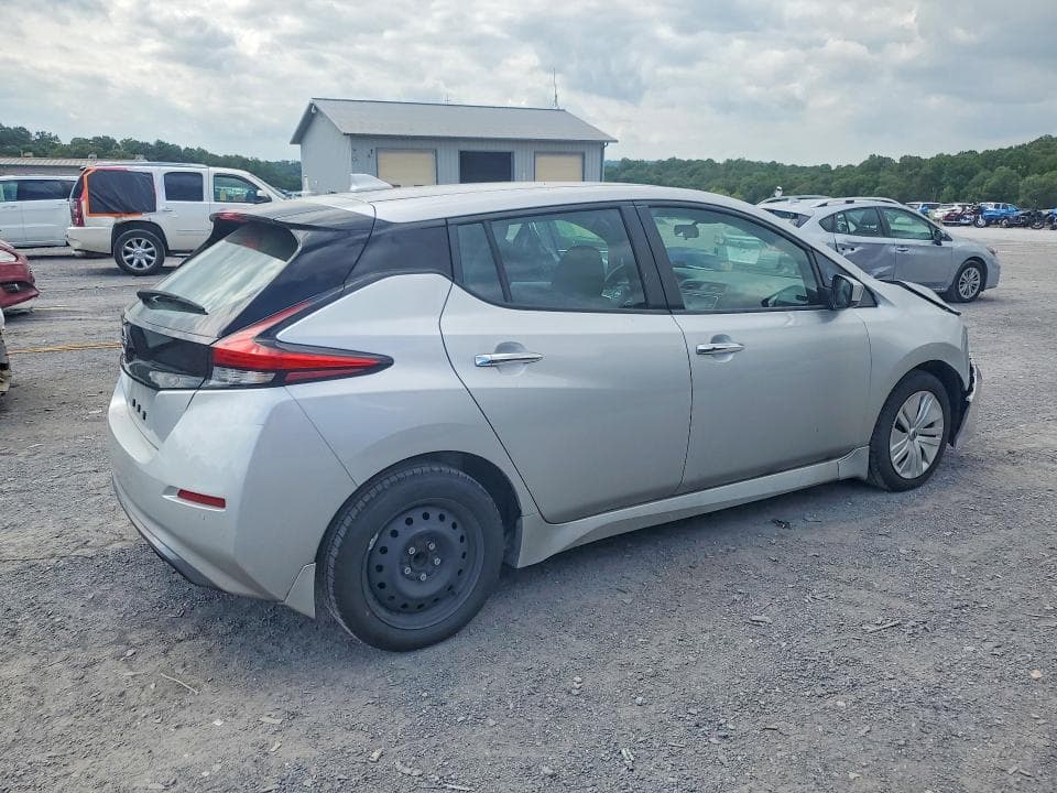 2023 NISSAN LEAF S 3