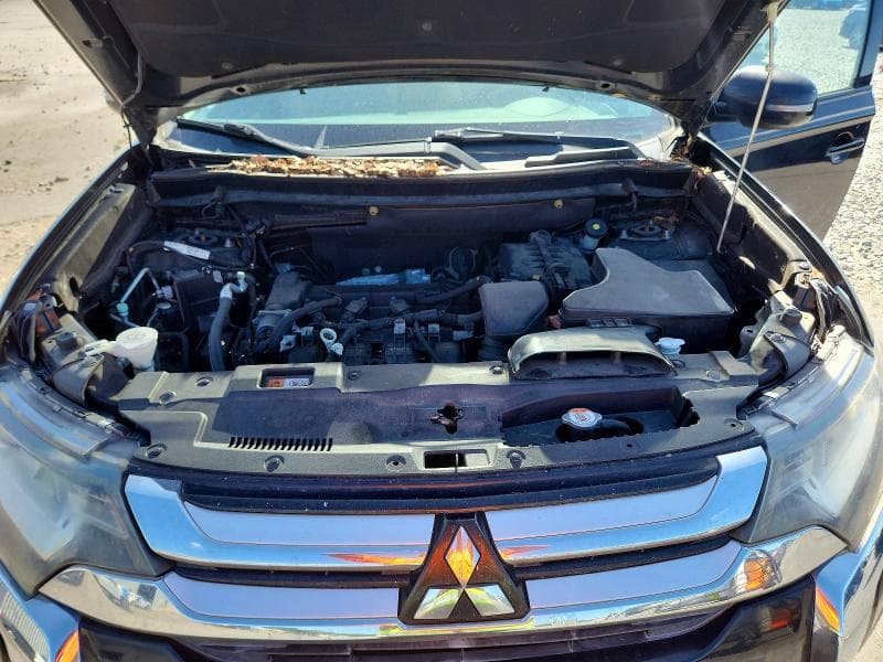 2017 MITSUBISHI OUTLANDER SE 12