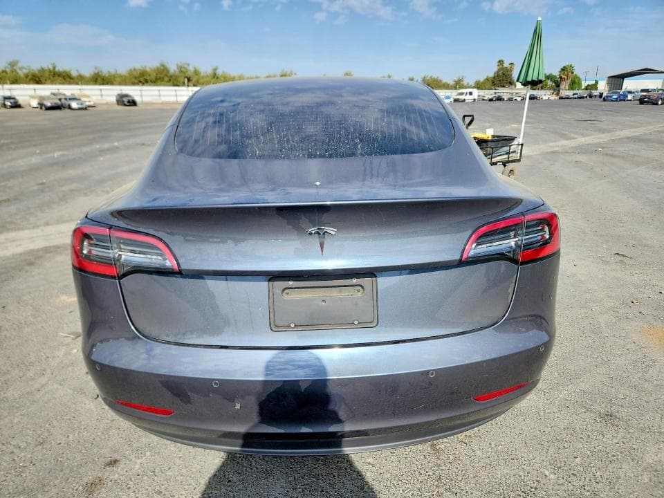 2020 TESLA MODEL 3 6
