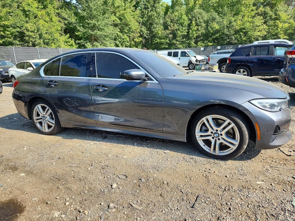 2020 BMW 330XI 4