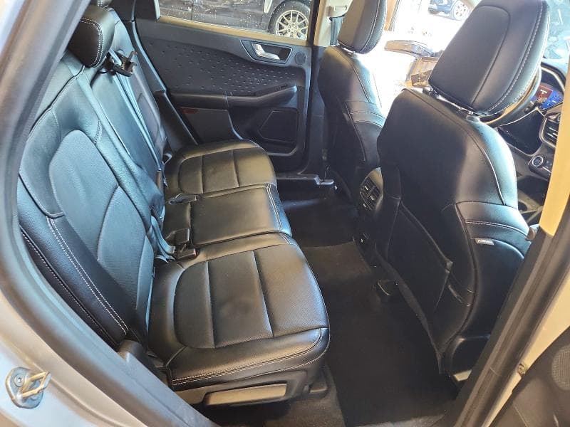 2020 FORD ESCAPE TITANIUM 10