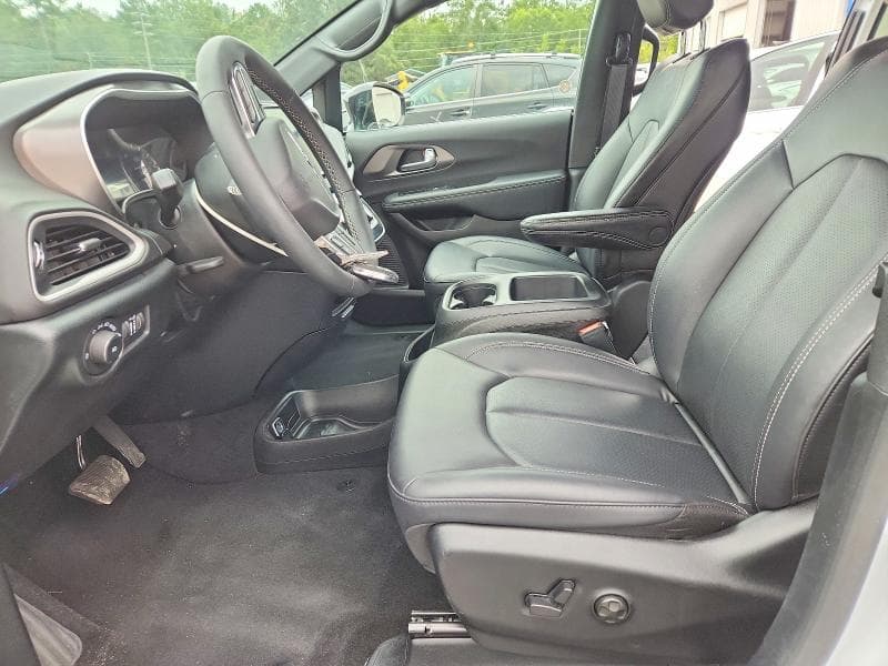 2026 CHRYSLER PACIFICA SELECT 7