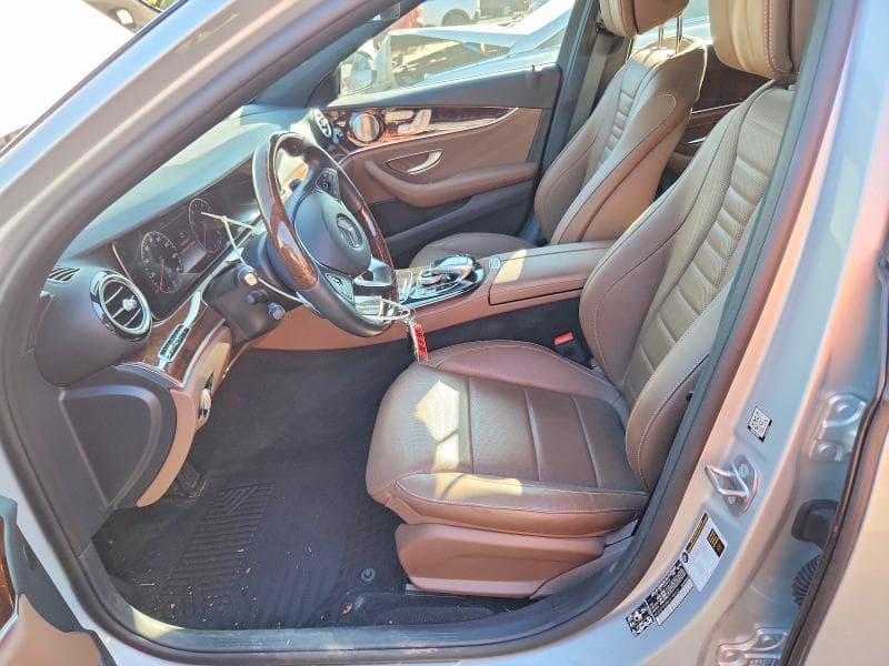 2017 MERCEDES-BENZ E 300 4MATIC 7