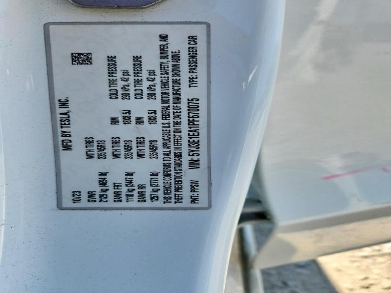 2023 TESLA MODEL 3 12