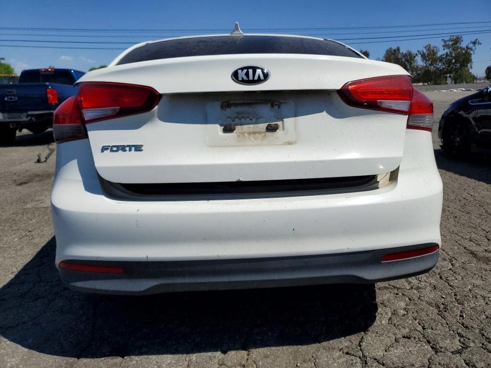 2017 KIA FORTE LX 6