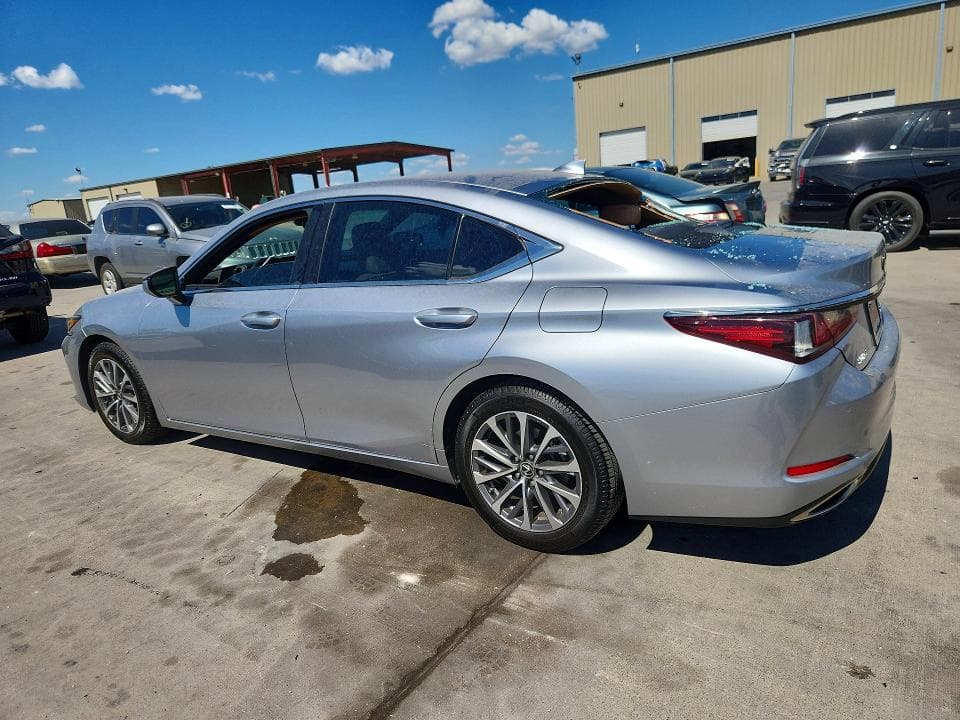2022 LEXUS ES 350 BASE 2