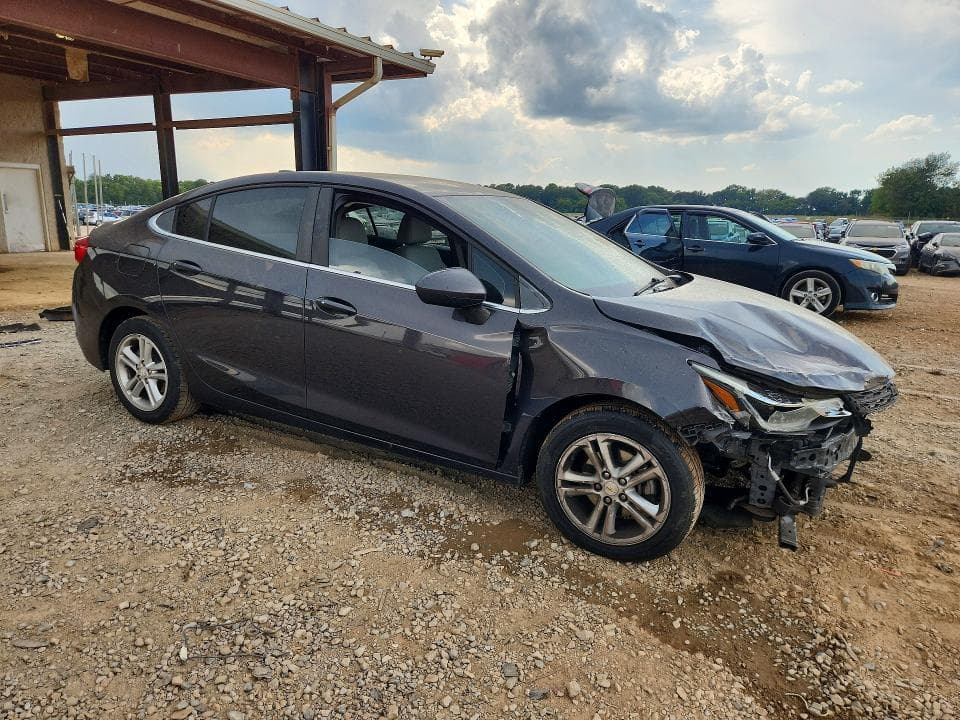 2017 CHEVROLET CRUZE LT 4