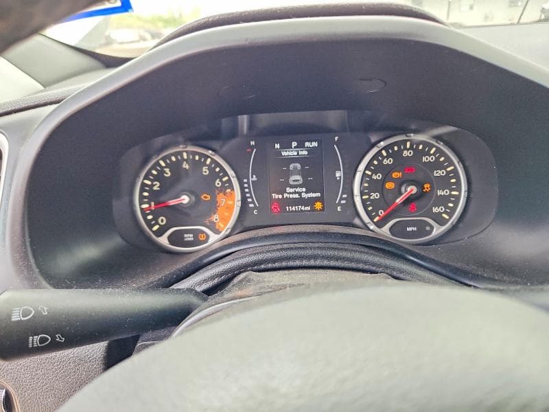 2018 JEEP RENEGADE LATITUDE 9