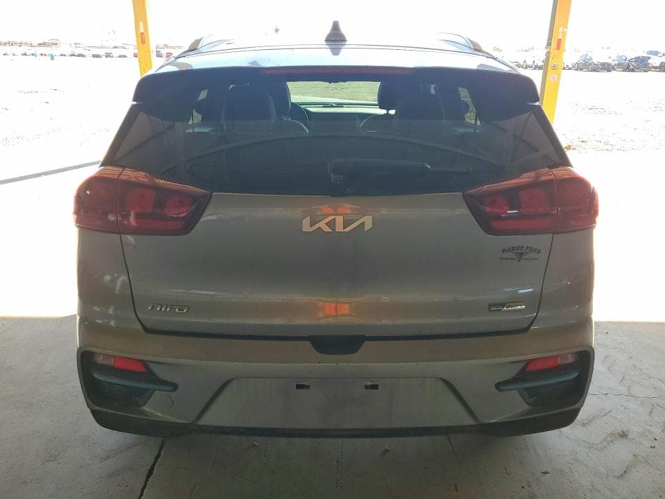 2022 KIA NIRO EV EX 6