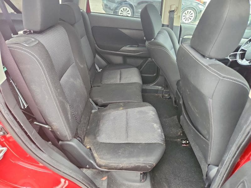 2018 MITSUBISHI OUTLANDER SE 11