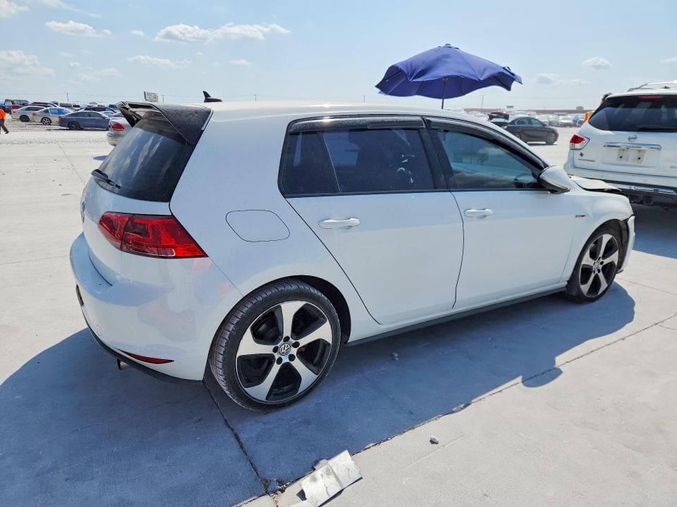 2017 VOLKSWAGEN GTI S 3