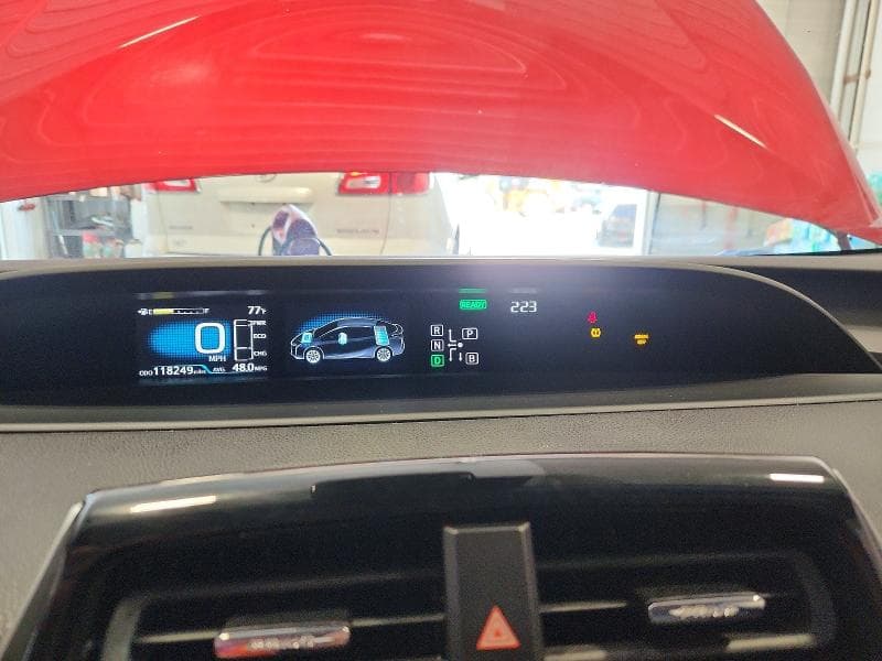 2017 TOYOTA PRIUS TWO ECO 9
