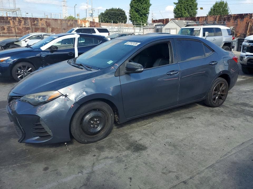 2017 TOYOTA COROLLA SE - 1