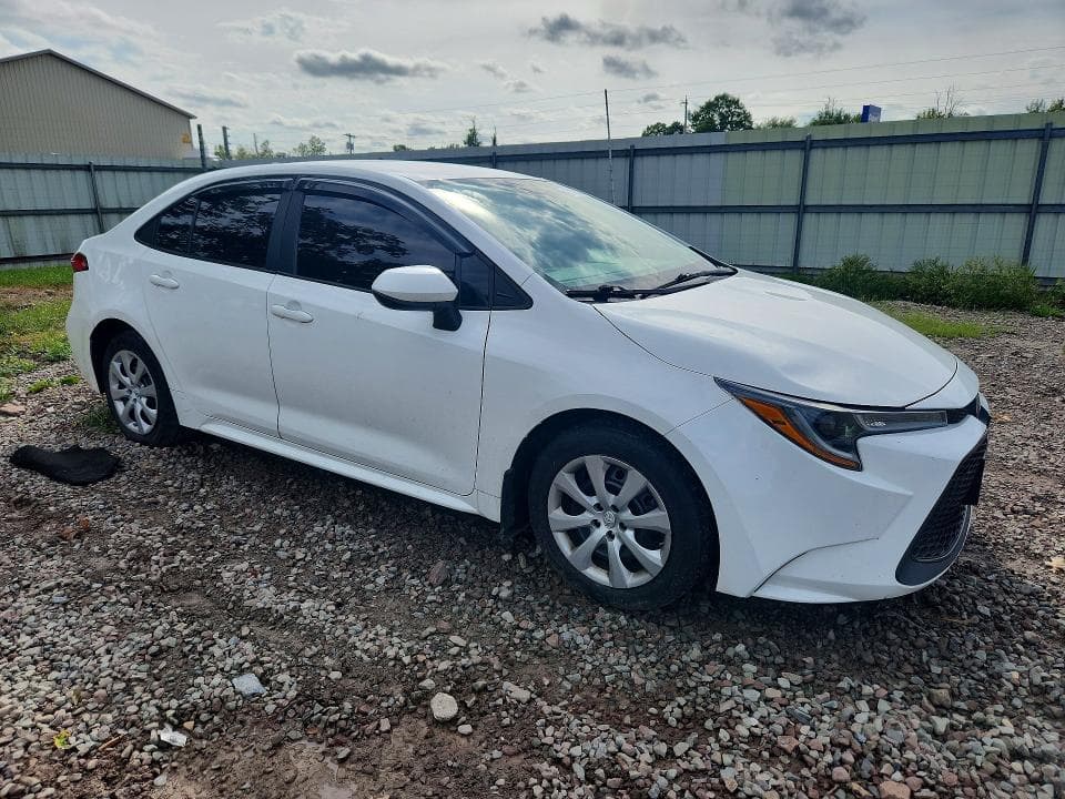 2021 TOYOTA COROLLA LE 4