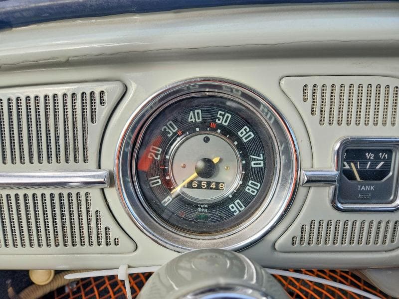 1965 VOLKSWAGEN BEETLE 9