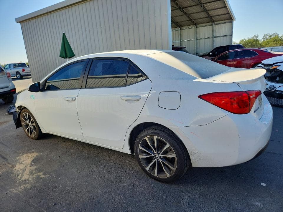 2017 TOYOTA COROLLA SE 2