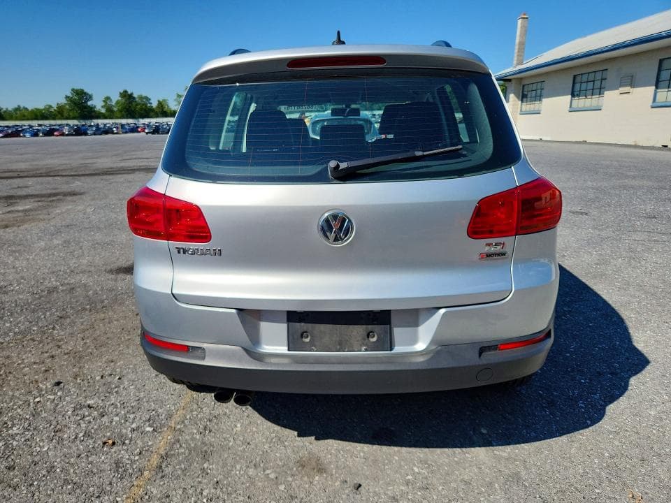 2017 VOLKSWAGEN TIGUAN S 6