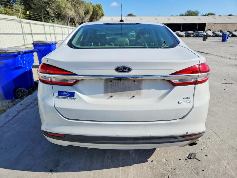 2017 FORD FUSION SE 6
