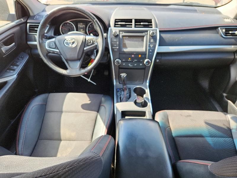 2017 TOYOTA CAMRY SE 8