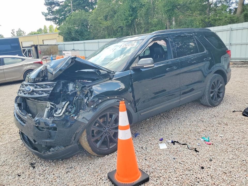 2018 FORD EXPLORER XLT - 1