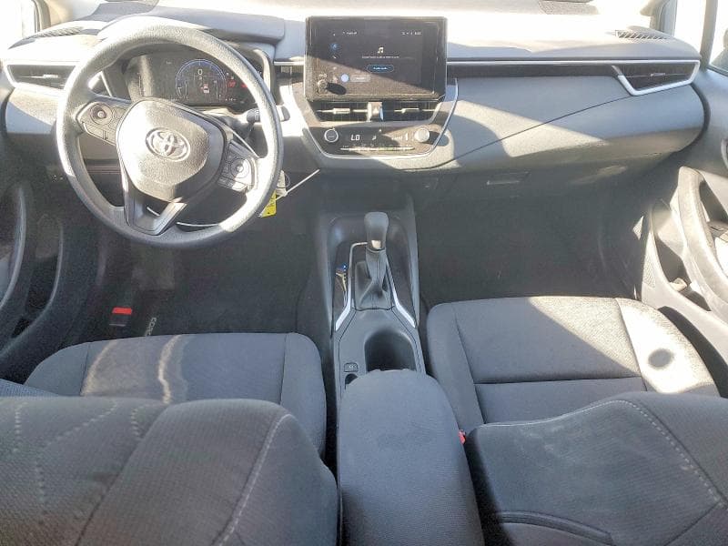 2026 TOYOTA COROLLA LE 8