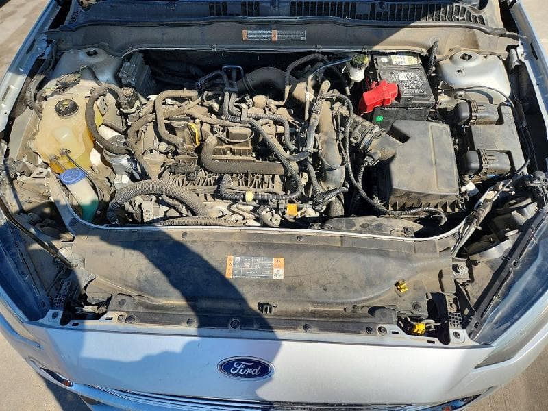 2019 FORD FUSION SE 11