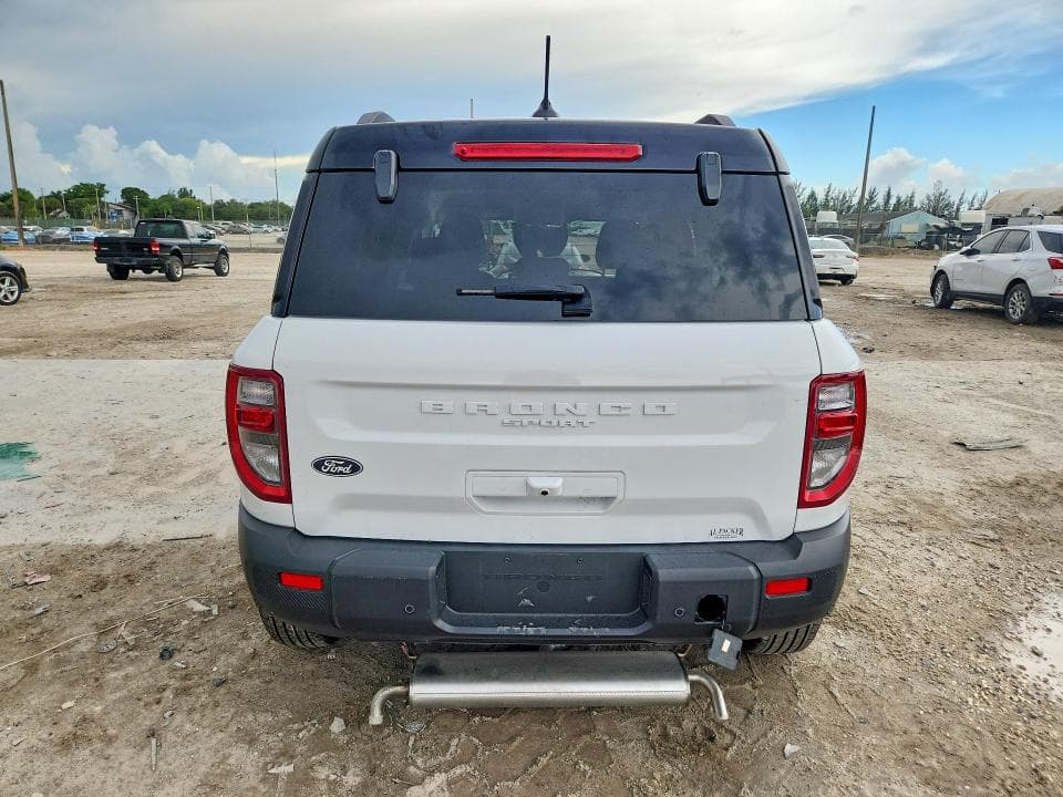2026 FORD BRONCO SPORT OUTER BANKS 6