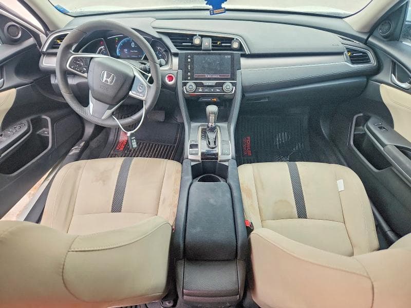2017 HONDA CIVIC EX 8