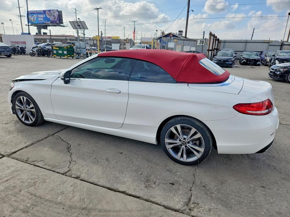 2018 MERCEDES-BENZ C 300 2