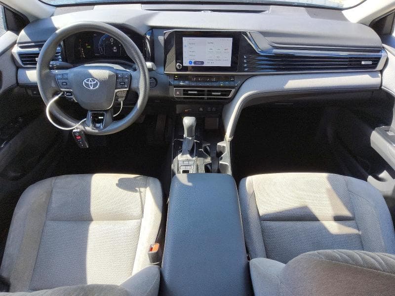 2025 TOYOTA CAMRY LE 8