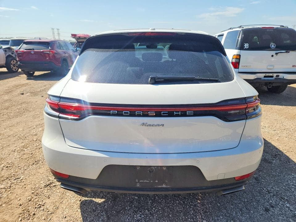 2020 PORSCHE MACAN 6