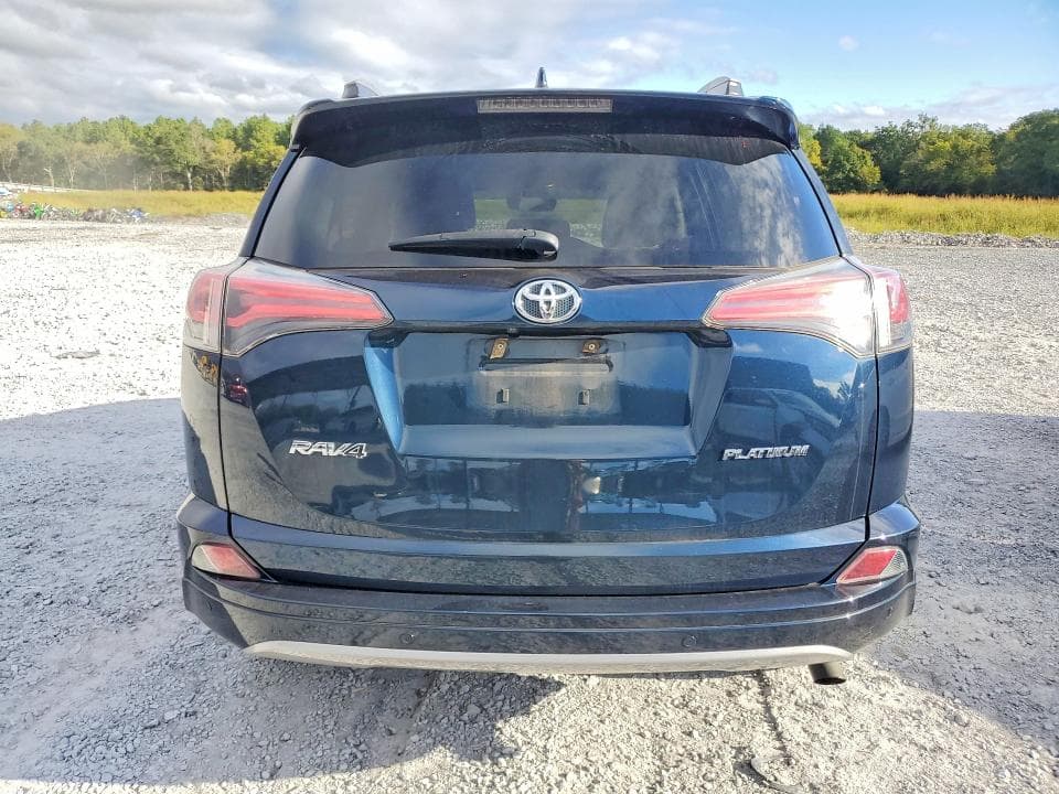 2017 TOYOTA RAV4 PLATINUM 6