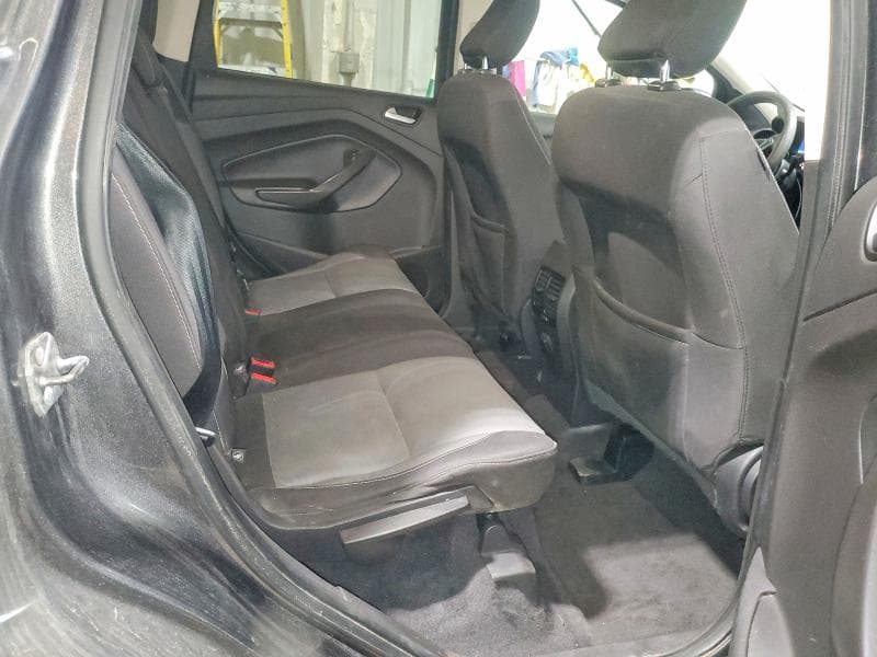 2018 FORD ESCAPE SE 11