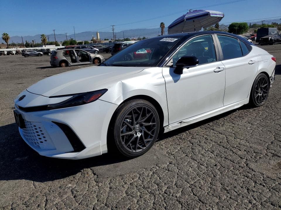 2025 TOYOTA CAMRY XSE - 1
