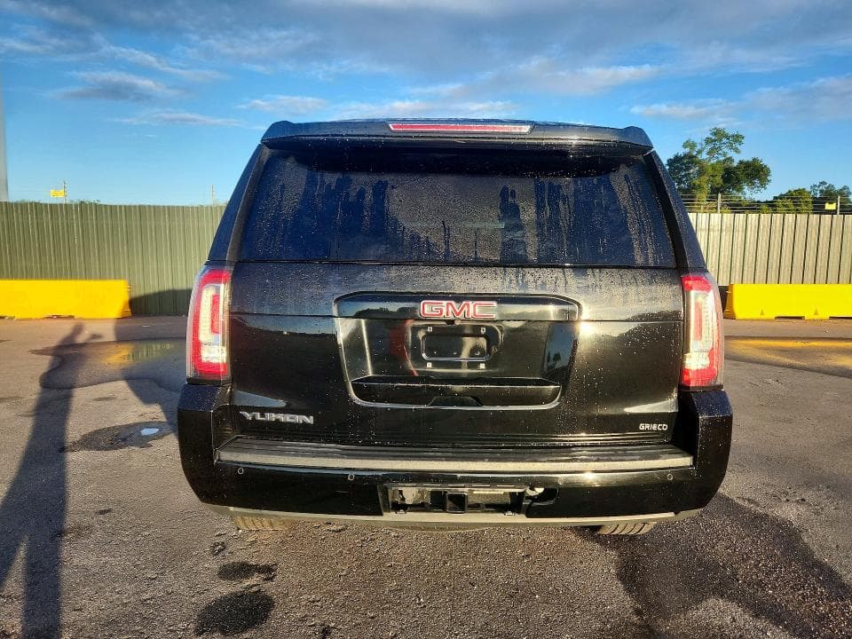 2019 GMC YUKON SLT 6
