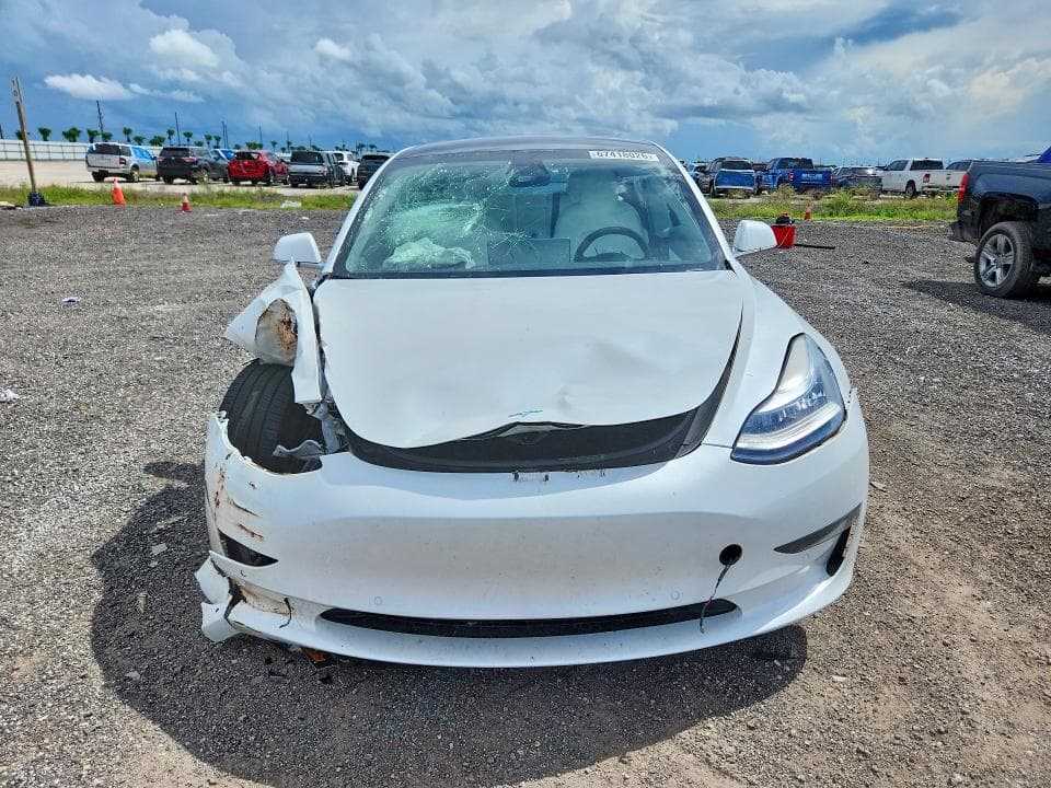 2020 TESLA MODEL 3 5