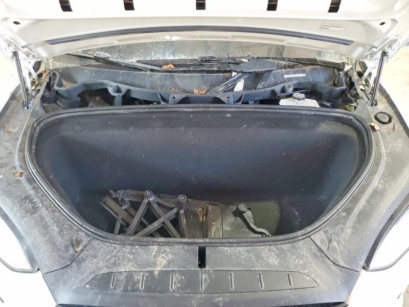 2022 TESLA MODEL X 11