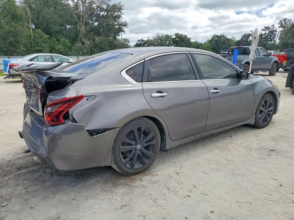 2017 NISSAN ALTIMA 2.5 SR 3