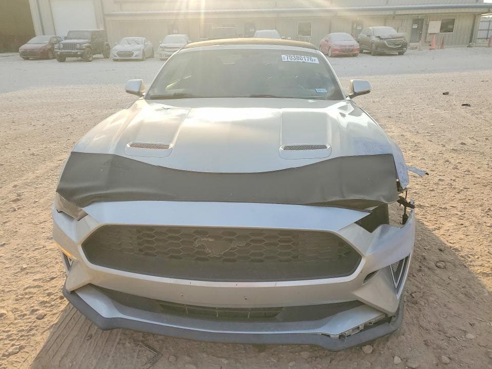2019 FORD MUSTANG 5