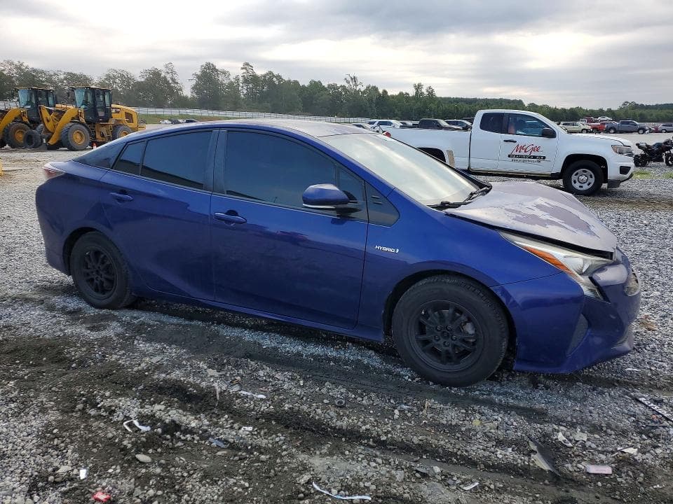 2017 TOYOTA PRIUS THREE 4