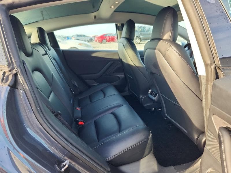 2020 TESLA MODEL 3 10