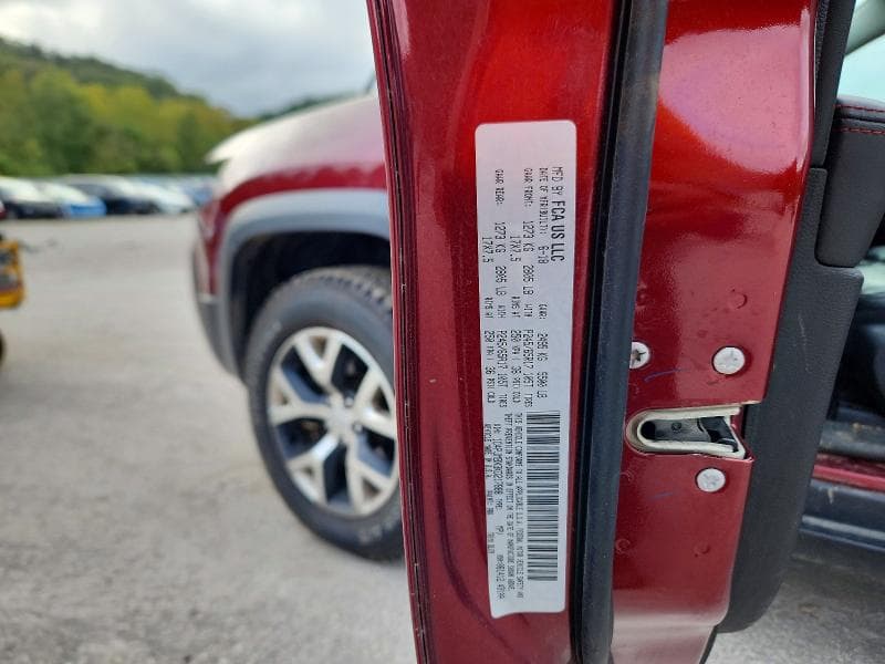2019 JEEP CHEROKEE TRAILHAWK 13