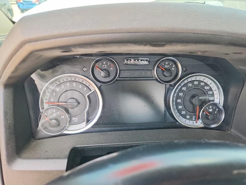 2019 RAM 1500 CLASSIC SLT 9